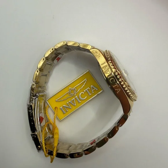 Invicta Angel Swiss Ronda 515 Caliber Women’s Watch- 40mm Gold on Gold - Picture 4 of 9